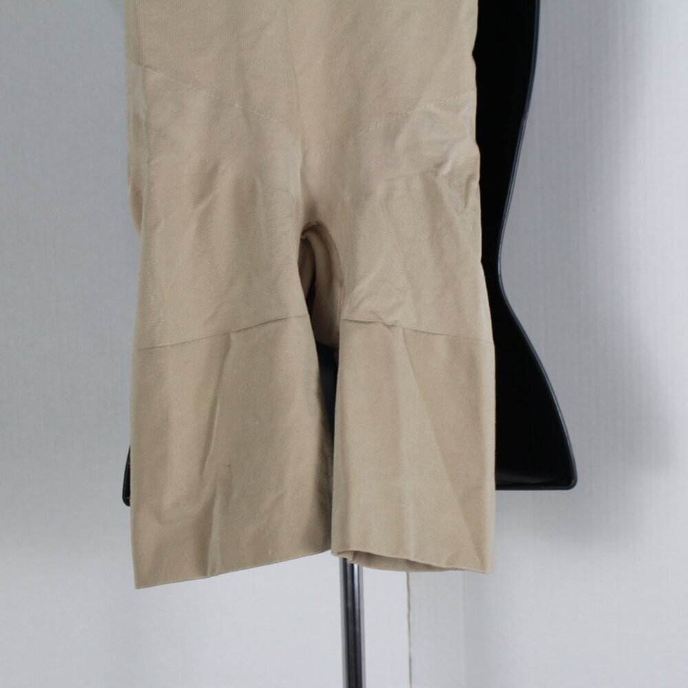 SPANX - Picture 3 of 6